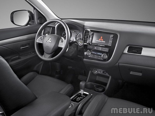 Mitsubishi Outlander 2013